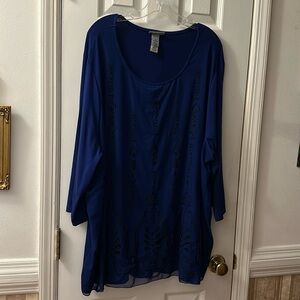 3/4 length sleeved blouse